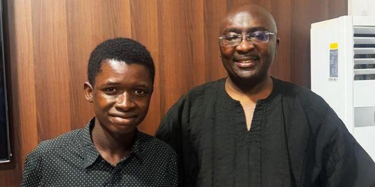 Accra Technical University Student Leader, Enoch Akey, Meets Former Vice President Dr. Mahamudu Bawumia